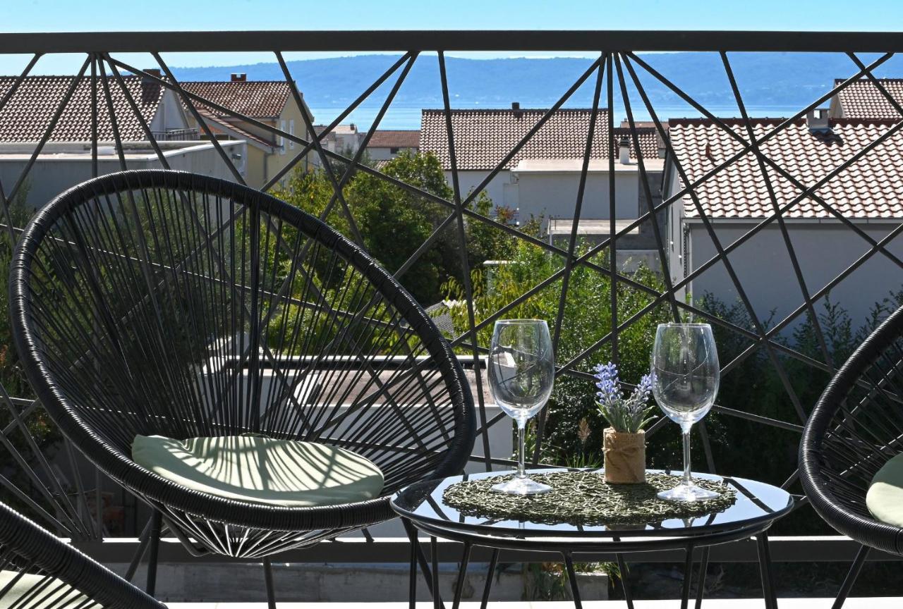 Luxury Apartment White Crystal Kastela Exterior photo